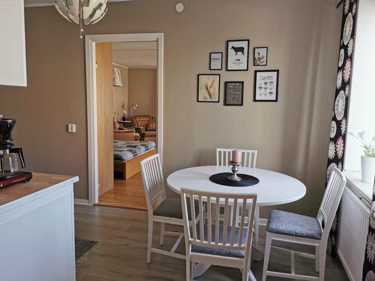 Apartmán Gamla Skolan Rum & Oevernattning I Spjutstorp Exteriér fotografie
