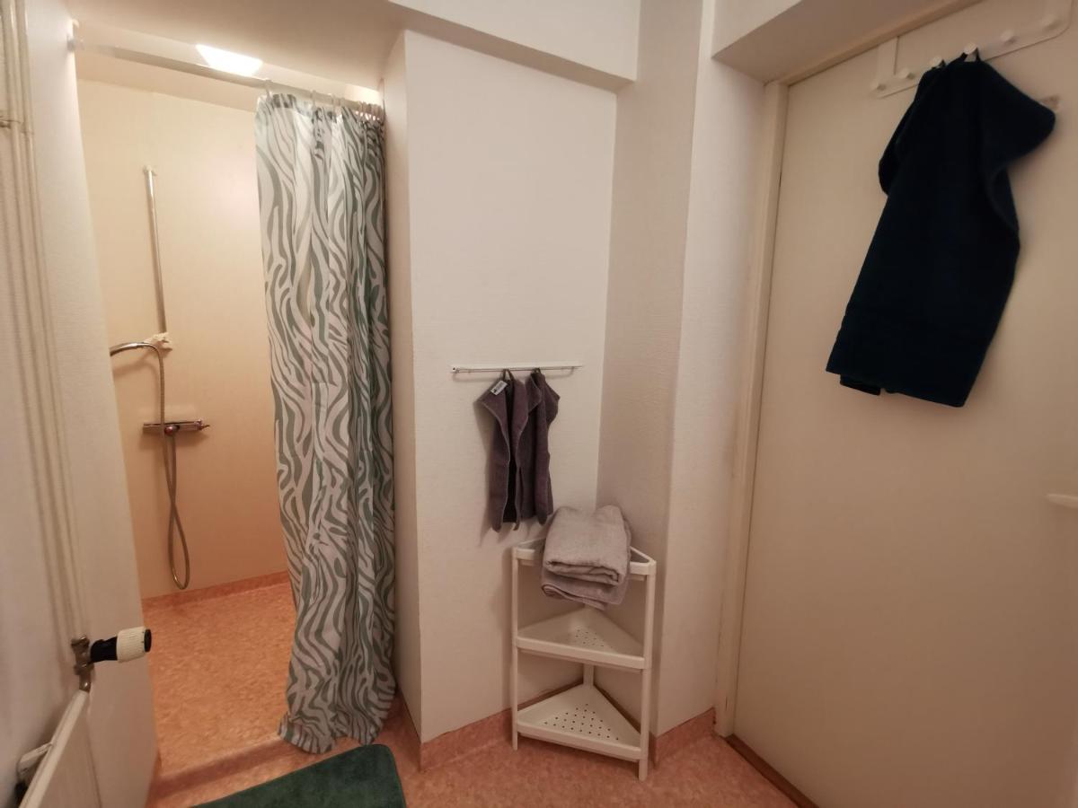 Apartmán Gamla Skolan Rum & Oevernattning I Spjutstorp Exteriér fotografie