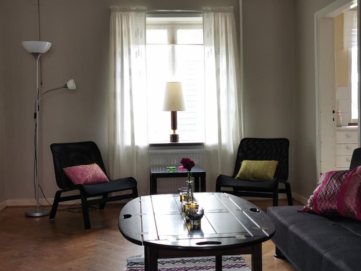 Apartmán Gamla Skolan Rum & Oevernattning I Spjutstorp Exteriér fotografie