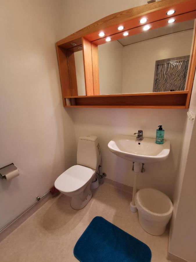Apartmán Gamla Skolan Rum & Oevernattning I Spjutstorp Exteriér fotografie